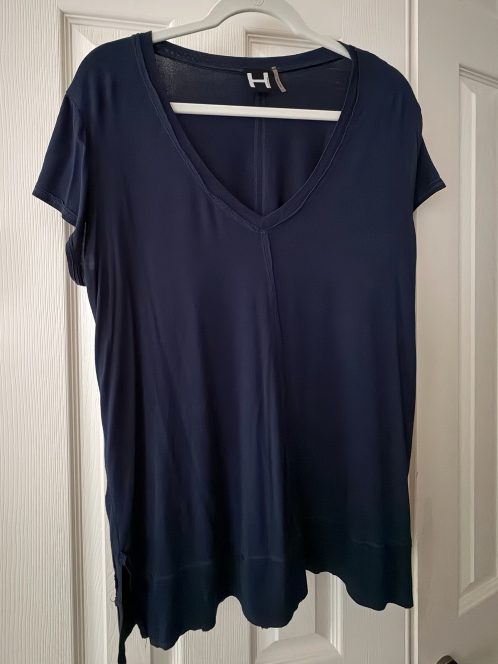 H by bordeaux V-neck shirt